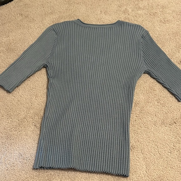 Fitted blue top - Picture 3 of 5